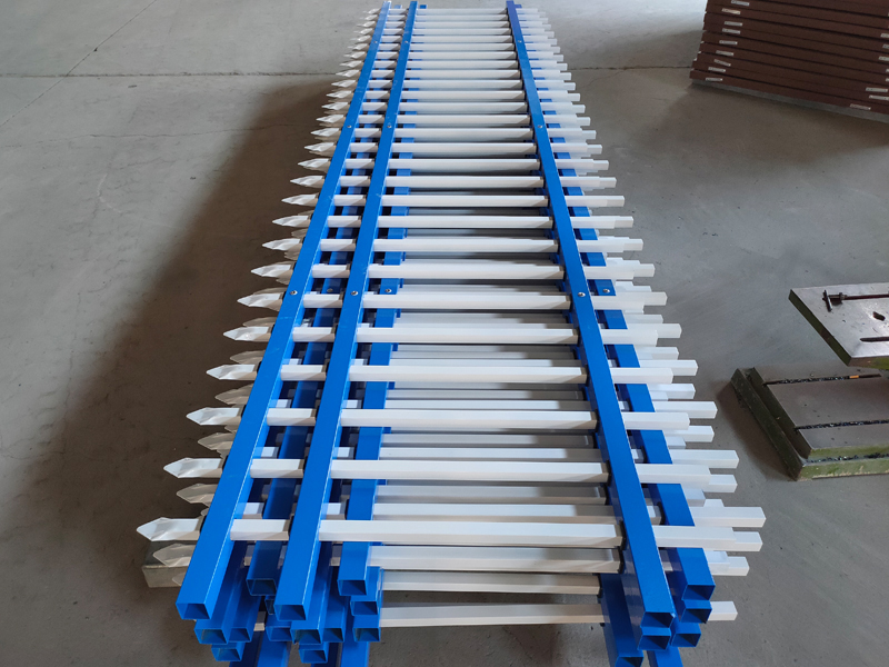 小區(qū)鍍鋅護(hù)欄