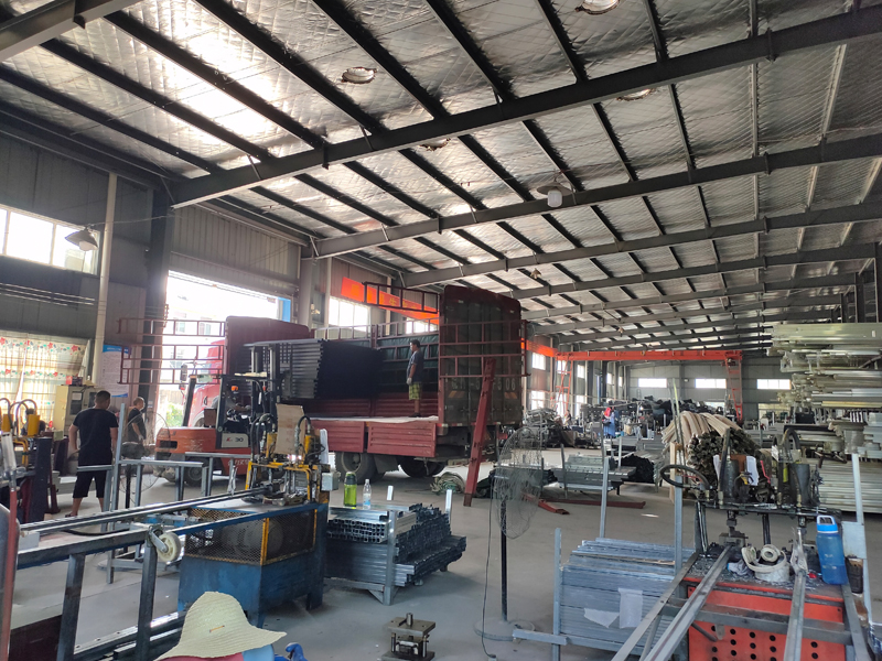 金用護欄2020年8月18日鋅鋼窗戶護欄裝車發貨! 金用護欄2020年8月18日鋅鋼窗戶護欄裝車發貨!