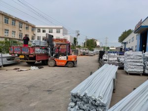 金用護欄2020年8月24日鋅鋼陽臺護欄發貨！