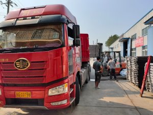 金用護欄2020年9月8日鋅鋼陽臺護欄發貨！