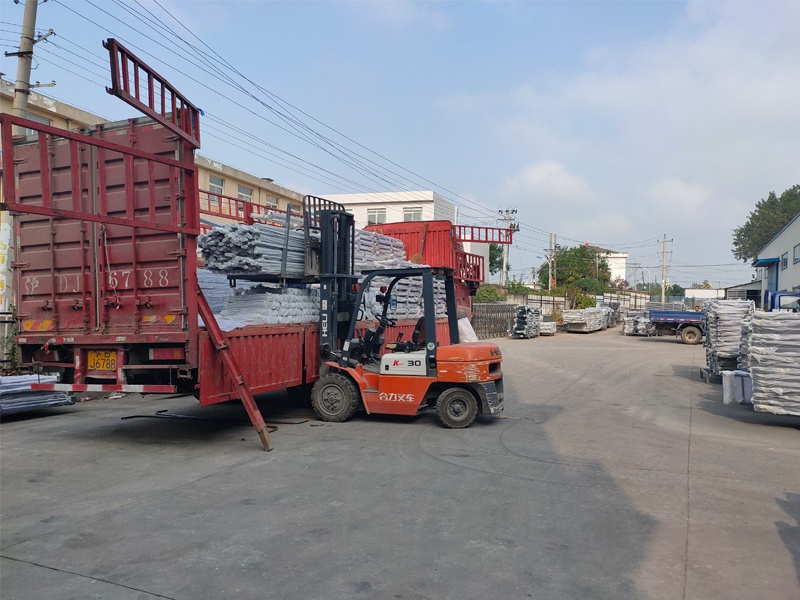 金用護欄2020年9月11日鋅鋼護欄發(fā)貨! 金用護欄2020年9月11日鋅鋼護欄發(fā)貨!