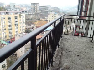 鋅鋼護欄顏色有哪些？