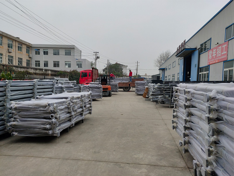 金用護(hù)欄2020年11月28日鋅鋼陽臺護(hù)欄發(fā)貨! 金用護(hù)欄2020年11月28日鋅鋼陽臺護(hù)欄發(fā)貨!