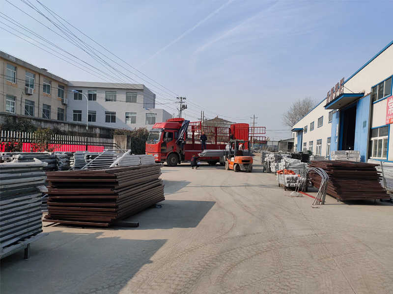 金用護欄2020年12月26日鋅鋼陽臺護欄發貨! 金用護欄2020年12月26日鋅鋼陽臺護欄發貨!