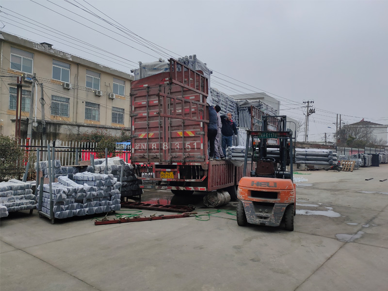 金用護(hù)欄2021年3月8日鋅鋼陽(yáng)臺(tái)護(hù)欄發(fā)貨! 金用護(hù)欄2021年3月8日鋅鋼陽(yáng)臺(tái)護(hù)欄發(fā)貨!