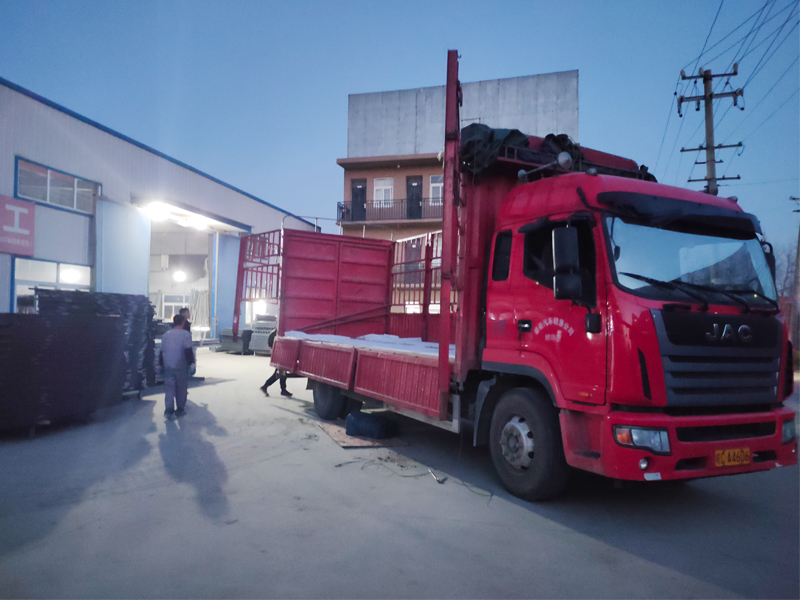 金用護欄2021年3月22日鋁合金百葉窗發(fā)貨! 金用護欄2021年3月22日鋁合金百葉窗發(fā)貨!