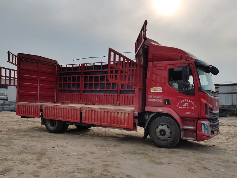 金用護欄2021年4月7日鋅鋼百葉窗發(fā)貨！