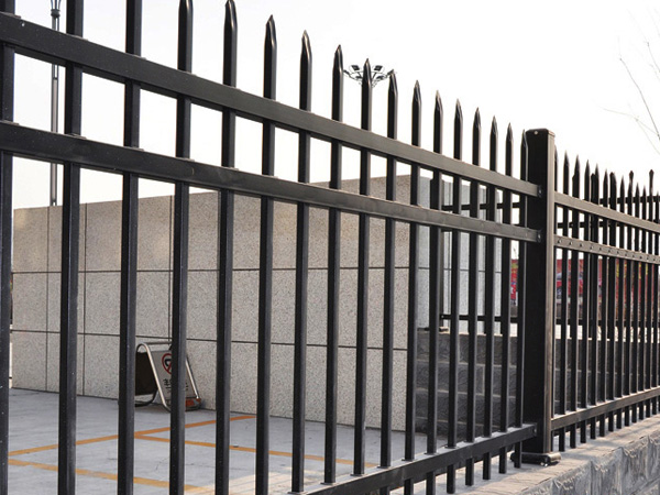 室外護欄有哪些材質？