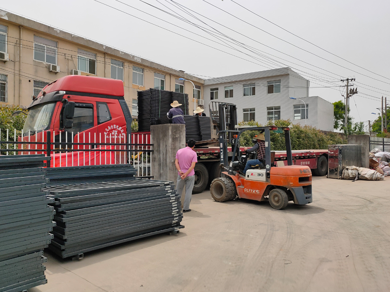 金用護(hù)欄2021年5月7日鋅鋼飄窗護(hù)欄發(fā)貨! 金用護(hù)欄2021年5月7日鋅鋼飄窗護(hù)欄發(fā)貨!
