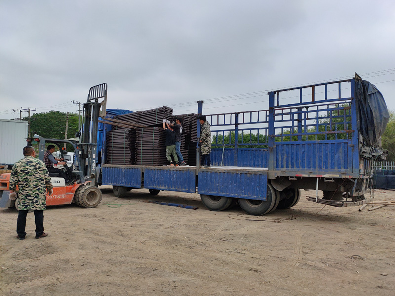 金用護欄2021年5月12日鋅鋼護窗欄桿發貨！