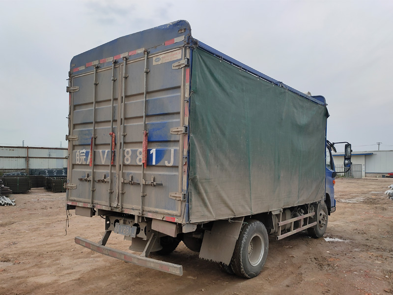 金用護欄2021年5月17日鋅鋼百葉窗發貨！