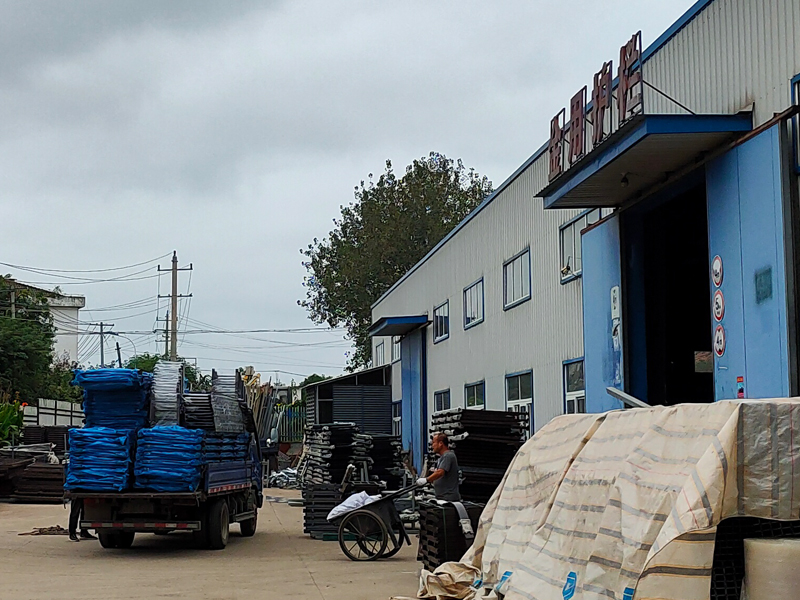 金用護欄2021年9月4日鋅鋼護窗欄桿發貨！