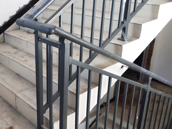 樓梯護欄種類
