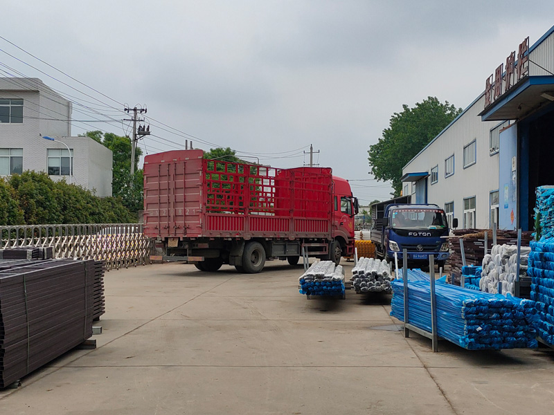 金用護(hù)欄2022年5月18日鋅鋼百葉窗裝車發(fā)貨! 金用護(hù)欄2022年5月18日鋅鋼百葉窗裝車發(fā)貨!