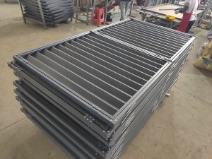 鋅鋼百葉窗多少錢一平方米？