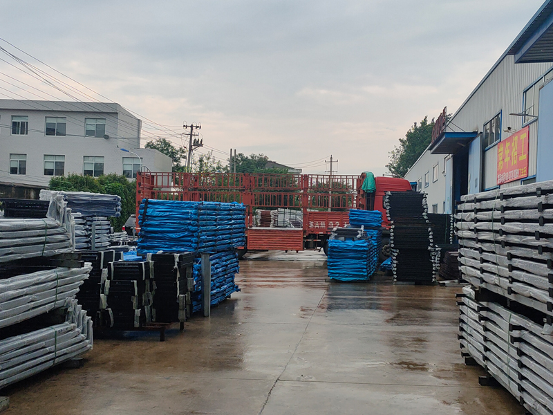 2023年7月7日鋅鋼連廊護欄裝車發貨！