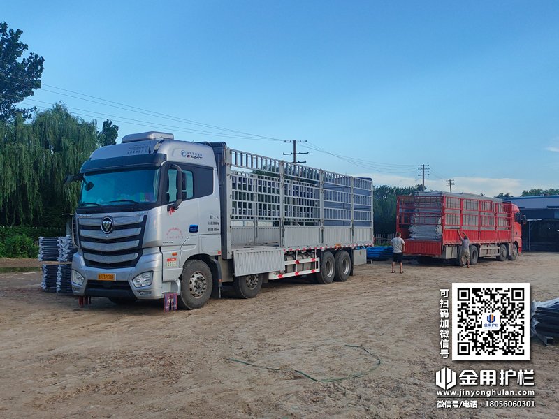 2023年7月29日鋅鋼圍墻護(hù)欄裝車(chē)發(fā)貨！