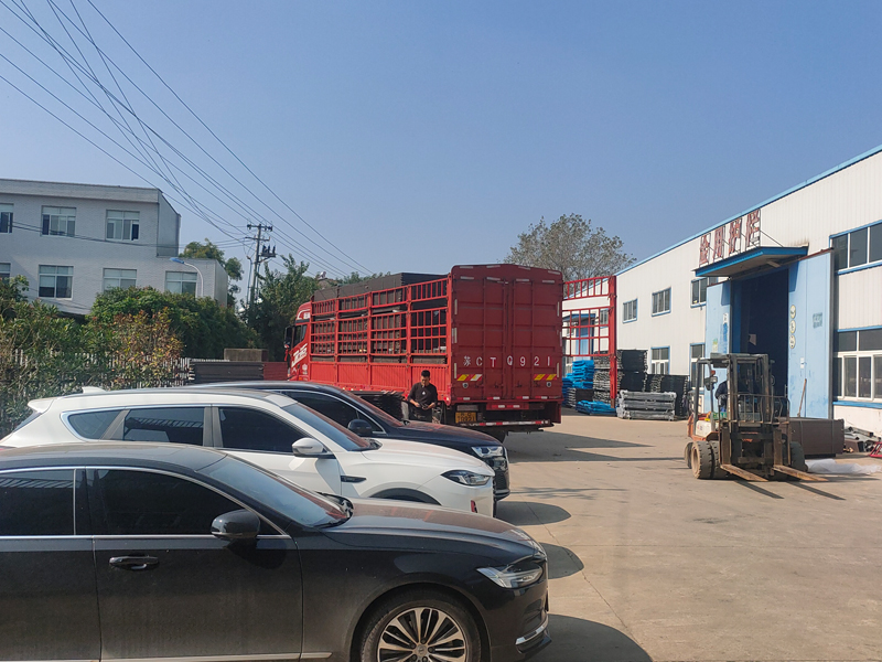 2024年10月24日鋅鋼圍墻護(hù)欄裝車(chē)發(fā)貨! 2024年10月24日鋅鋼圍墻護(hù)欄裝車(chē)發(fā)貨!